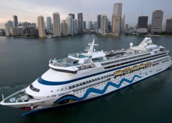Cancelan crucero que ofrecía una vuelta al mundo de tres años