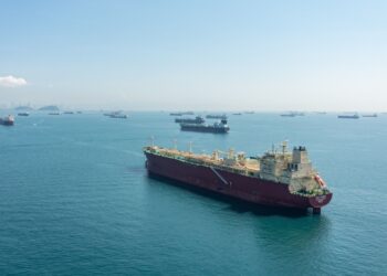 Navieras pagaron 235 millones de dólares para evitar congestión en canal de Panamá