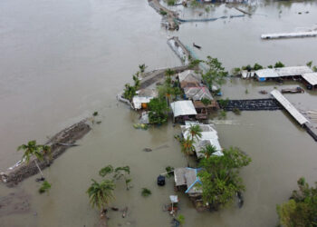 Al menos 10 fallecidos y decenas de afectados tras lluvias en el sur de la India