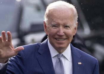 Cámara de Representantes aprueba investigación de juicio político a Joe Biden