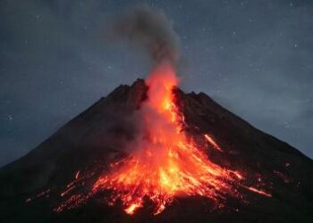 Erupción del volcán Marapi en Indonesia dejó 22 fallecidos