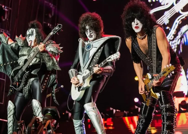 KISS se convierte en una banda virtual