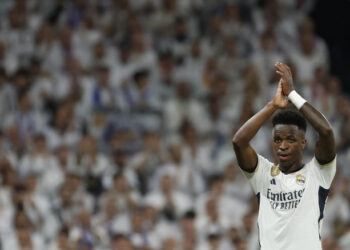 Promulgan ley «Vini Jr.» para finalizar partidos en casos de racismo