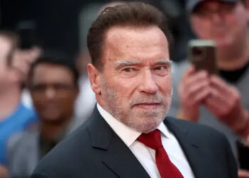 El actor Arnold Schwarzenegger fue retenido en un aeropuerto alemán por no declarar un reloj