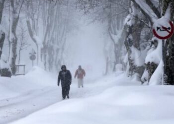 Casi 5.000 británicos murieron de frío el pasado invierno por el alto costo de la calefacción
