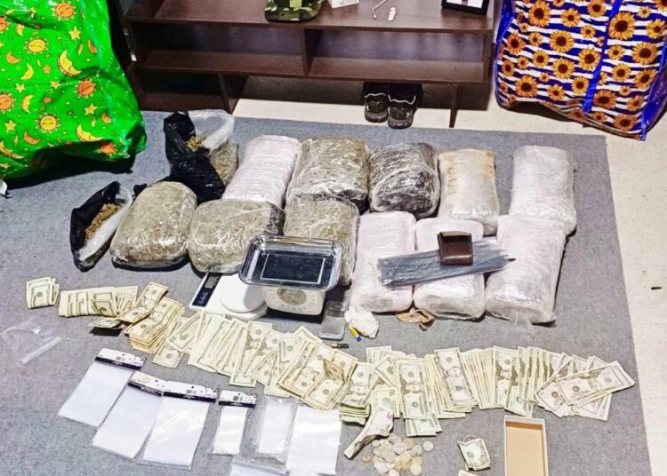 Detienen a pandillero de la MS con 11 kilos de marihuana y más de $4,000