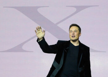 La red social X vuelve a añadir titulares a los enlaces de noticias