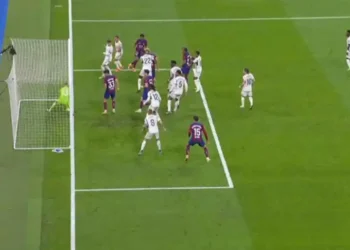 Salen a luz los audios del gol fantasma del clásico