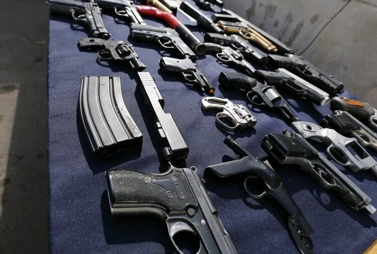 Hombre recibe condena por tráfico de municiones para arma de fuego