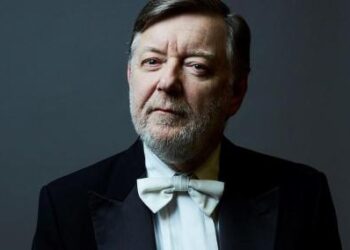 Falleció a los 80 años el director de orquesta británico Andrew Davis