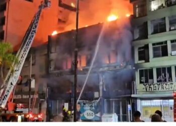 Al menos 10 fallecidos tras un incendio en Brasil