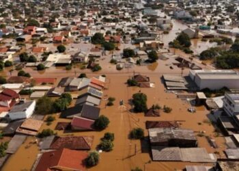 Inundaciones en el sur de Brasil impactan cerca de 400.000 estudiantes