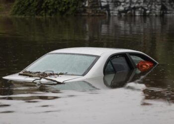 Un niño de dos años falleció y seis personas resultan heridas por tormentas en EE.UU.