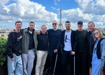 Novak Djokovic fue operado exitosamente de su rodilla derecha