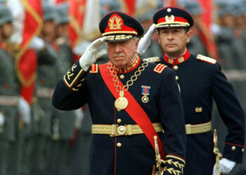 Chile captura al exmédico del Ejército de Pinochet condenado por envenenamiento