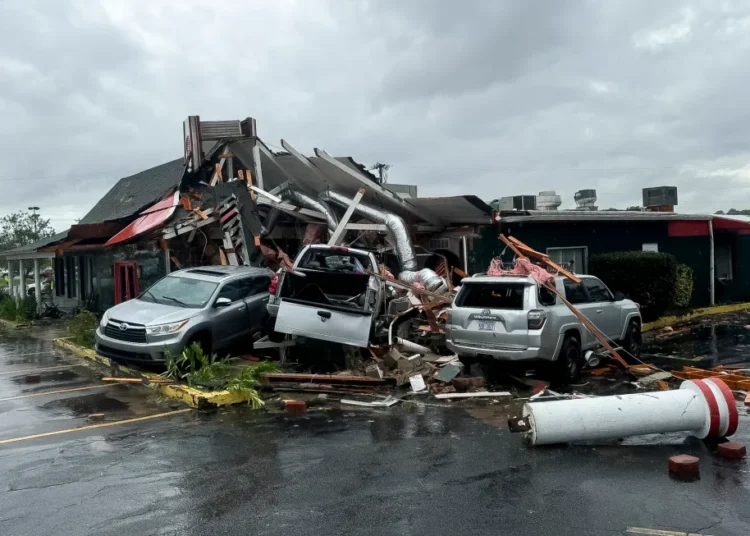 Huracán ‘Helene’ deja cerca de 100 muertos en EE.UU.