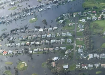 Advierten que Florida podría sufrir inundaciones “mortales” por ‘Helene’