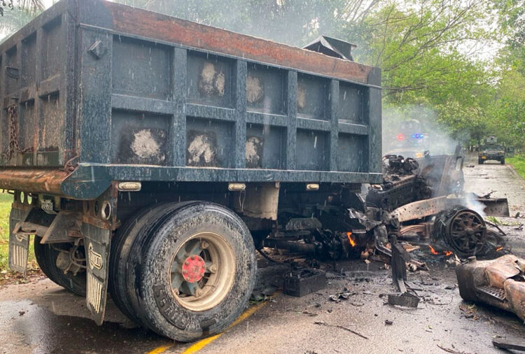 Ataque con explosivos a base militar en Colombia deja al menos 15 heridos