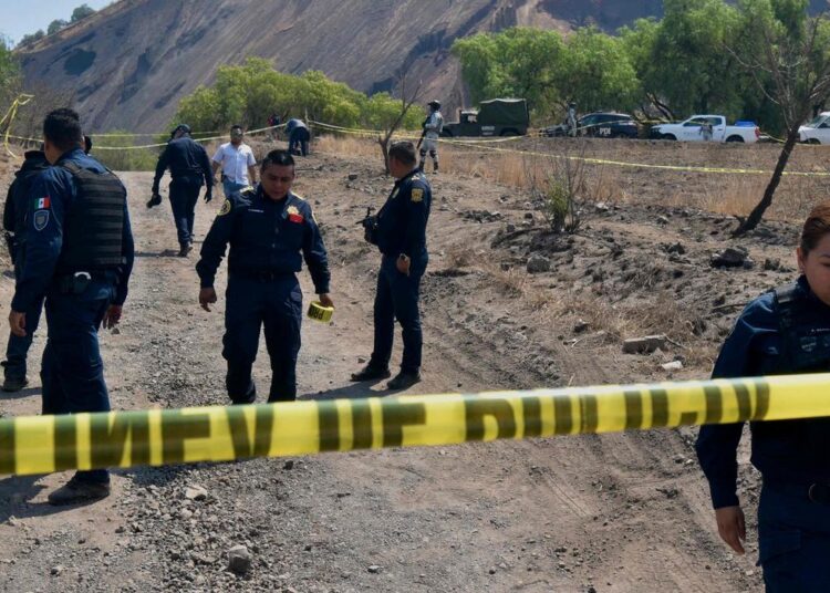 Hallan en fosa clandestina el cuerpo de un periodista que estaba desaparecido en México