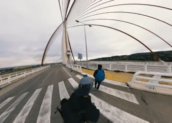 Muere un ‘influencer’ británico al caer de un puente en España