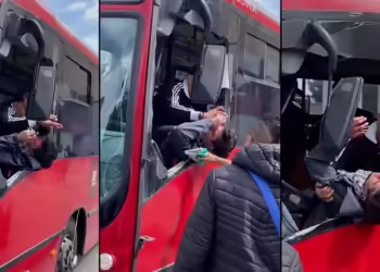 Violenta pelea en un Metrobús de Ciudad de México deja dos detenidos