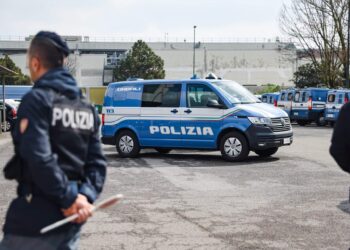 Mujer ahoga a su hija recién nacida en el baño en Italia