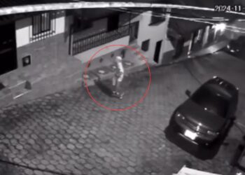 Lanzan explosivos contra la vivienda de un alcalde colombiano