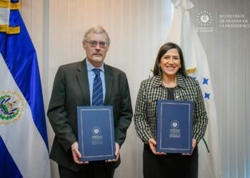 El Salvador inicia negociaciones para un acuerdo comercial con Mercosur