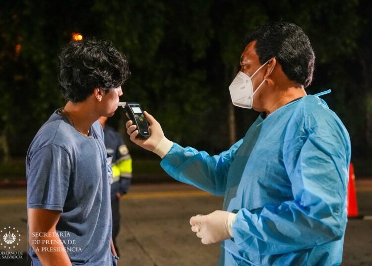 Gobierno intensifica controles antidopajes para sacar de circulación a conductores peligrosos