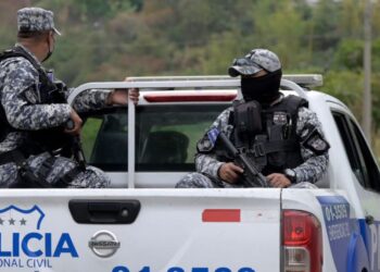 Intento de fuga y operativo policial en Santa Ana