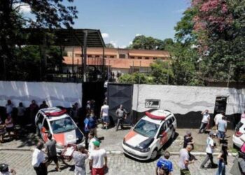 Decenas de muertos en un tiroteo en una escuela de Suecia