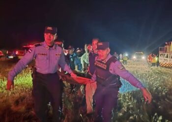 Elevan a doce los fallecidos en accidente aéreo en Honduras