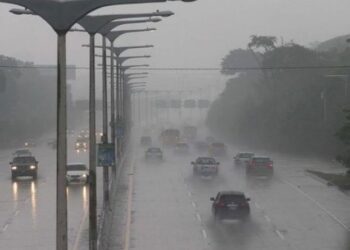 Se espera ambiente caluroso y lluvias aisladas este martes, según Medio Ambiente