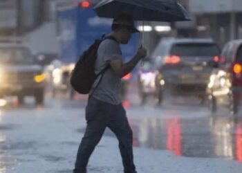 Onda tropical y humedad del Pacífico provocarán lluvias y tormentas en todo el país
