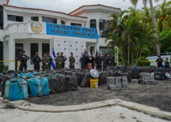 FGR finaliza reconocimiento de droga incautada en alta mar: 6,299 kilos de cocaína
