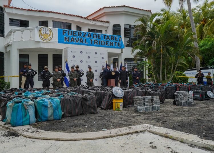 FGR finaliza reconocimiento de droga incautada en alta mar: 6,299 kilos de cocaína