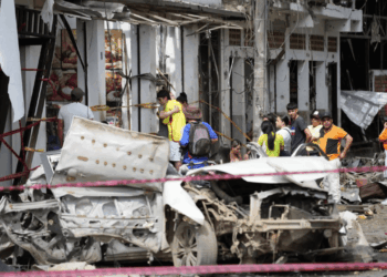 Al menos ocho fallecidos y decenas de heridos tras 19 atentados en Colombia