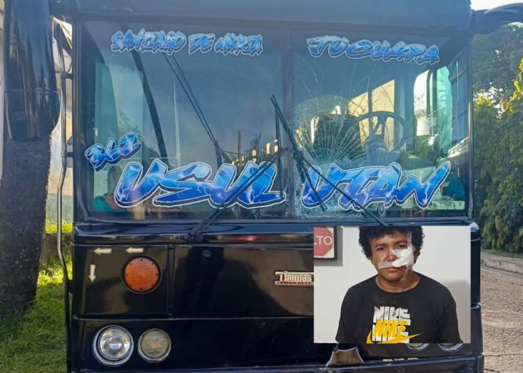 Motociclista en estado de ebriedad impacta contra un bus