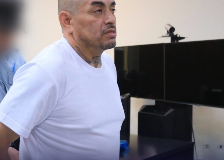 Sujeto que se hacía pasar por importador de vehículos es condenado a prisión 