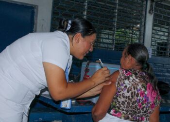 Realizan jornada médica en Zacatecoluca 