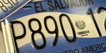 Asamblea Legislativa prorroga vigencia de placas de vehículos hasta agosto de 2026