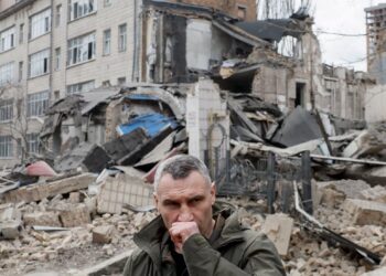 Rusia lanza masivo ataque con 600 proyectiles contra Ucrania