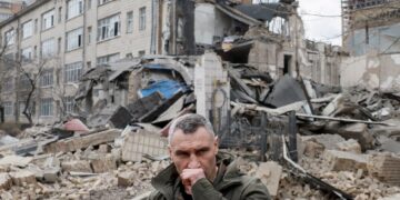 Rusia lanza masivo ataque con 600 proyectiles contra Ucrania