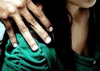 Sujetos son condenados a cárcel por violar a una compañera de trabajo en Apopa 