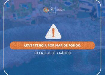 Protección Civil emite advertencia por mar de fondo y oleaje alto en el litoral salvadoreño 