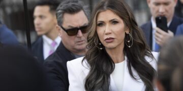 Tiroteo en instalación de ICE en EE.UU. deja al menos tres heridos 