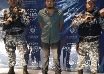 Capturan a hombre acusado de asesinar a su novio en Apopa