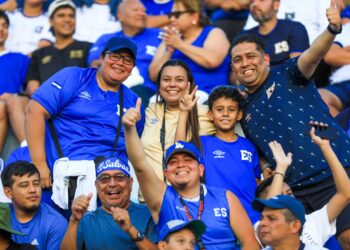 Gobierno alista fuerte operativo de seguridad para El Salvador vs Surinam