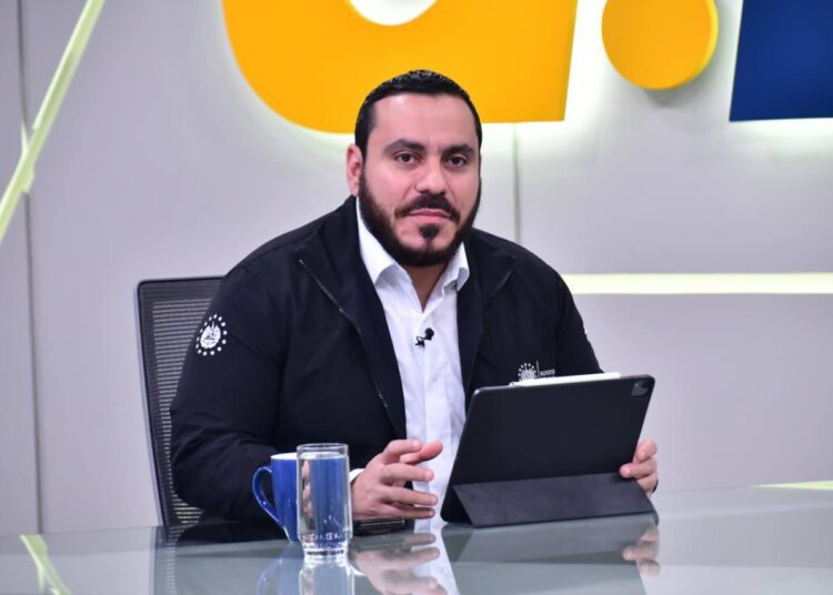 Hospital Rosales se moderniza con cirugía robótica: Ministro Alabi