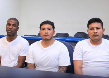 Condenan a 15 años de prisión a extranjeros por transportar droga valorada en 52 millones de dólares 